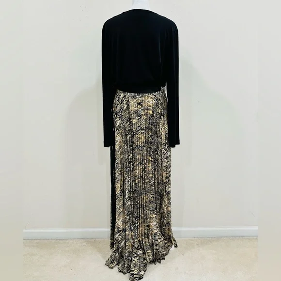 LulaRoe DeAnne Wrap Gold & Black Maxi Pleated Dress Size XL - Picture 5 of 10